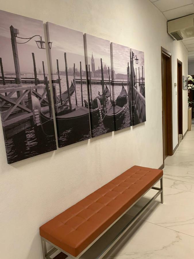 Hotel Venicekey Padova Exteriér fotografie